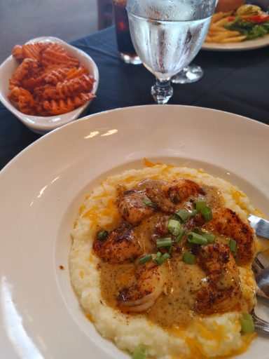 Private Restaurant Fine dining within your community